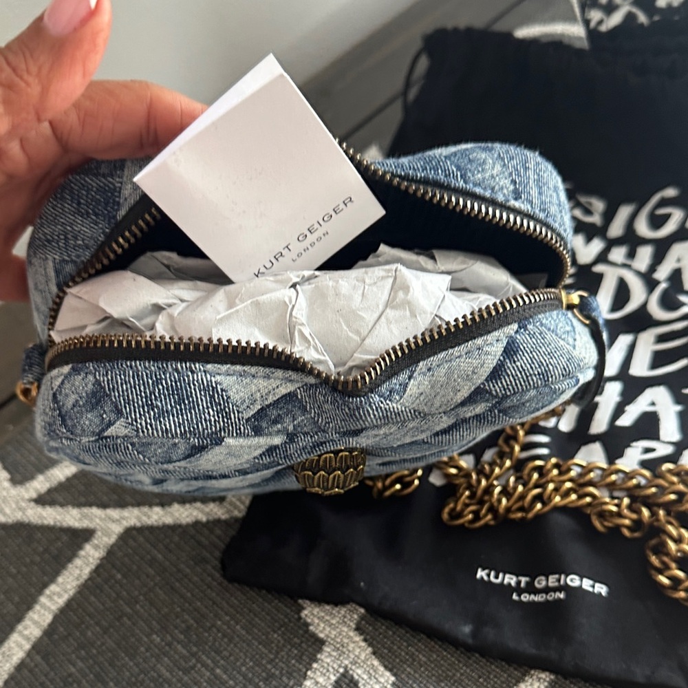 Kurt Geiger Heart-Shaped Woven Denim Crossbody Bag with Gold Chain - Picture 5 of 5